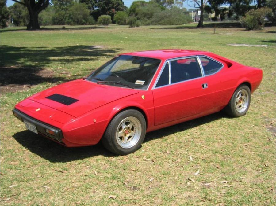  Ferrari 308 GT4 1975 года  (фото 18 из 35)